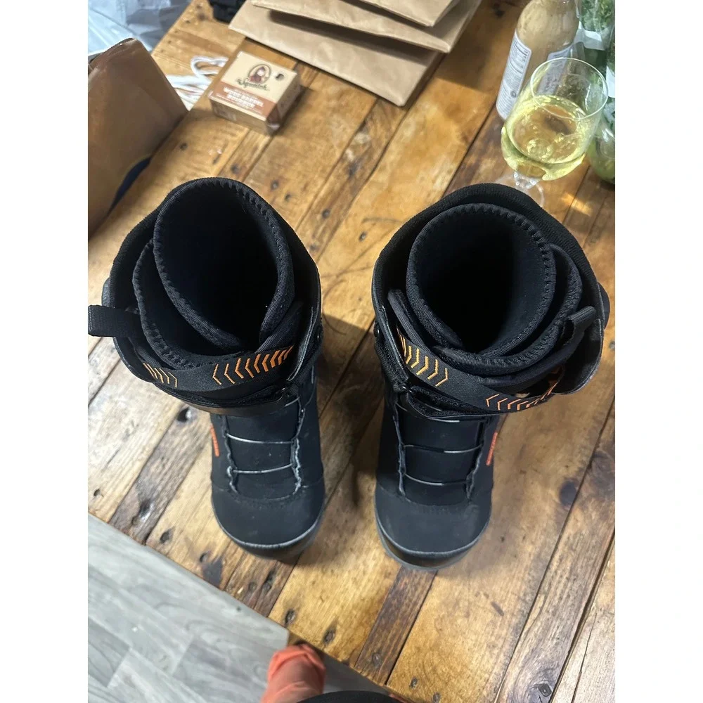 Deeluxe Snowboard Boots Black Adjustable Strap BOA System Winter‎ Sport